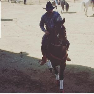 Meet your Posher, Salvador